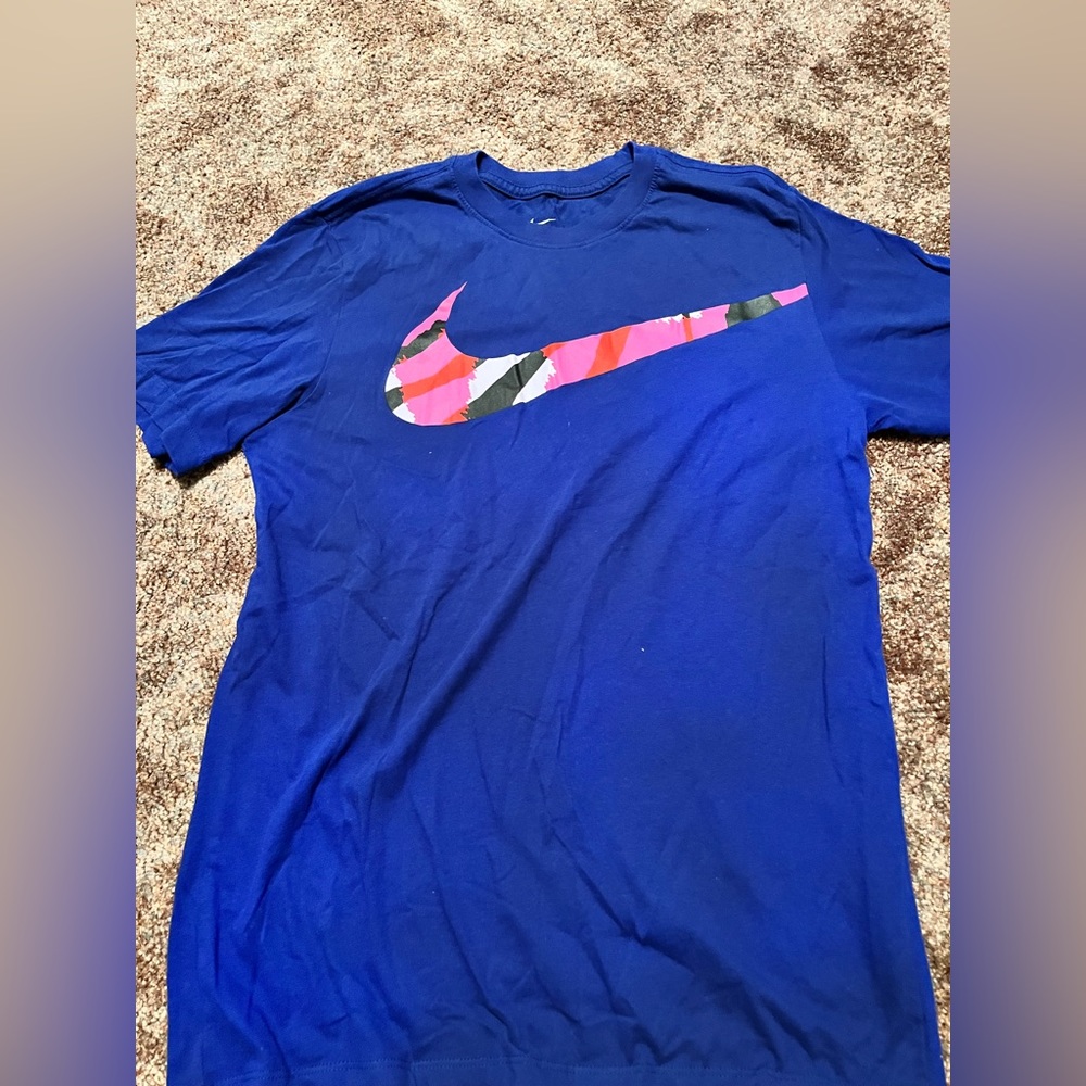 Blue Nike T-shirt
